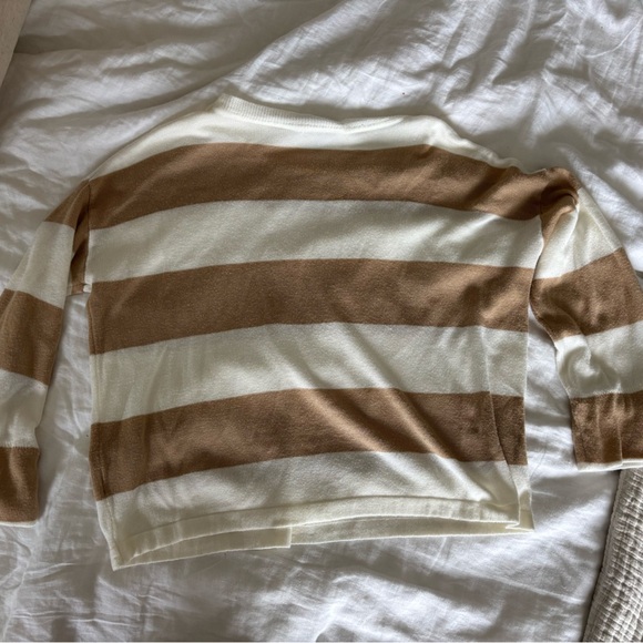 Gilli Cream and Tan Striped Women's Lightweight Flowy Sweater - Picture 7 of 7